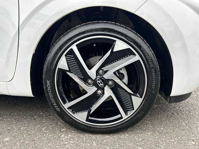 Hyundai I10 1.0 Premium Hatchback 5dr Petrol Auto Euro 6 (s/s) (63 ps)