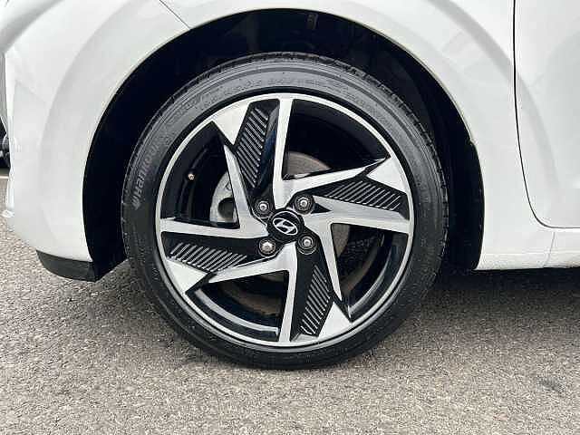 Hyundai I10 1.0 Premium Hatchback 5dr Petrol Auto Euro 6 (s/s) (63 ps)