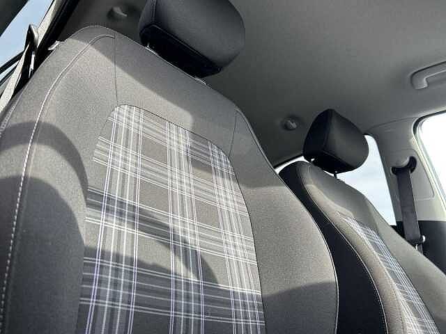 Hyundai I10 1.0 Premium Hatchback 5dr Petrol Auto Euro 6 (s/s) (63 ps)