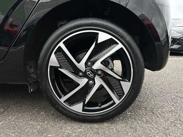 Hyundai I10 1.0 Premium Hatchback 5dr Petrol Auto Euro 6 (s/s) (63 ps)