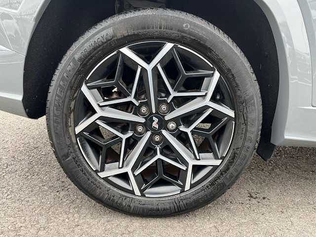 Hyundai TUCSON 1.6 h T-GDi N Line SUV 5dr Petrol Hybrid Auto Euro 6 (s/s) (230 ps)