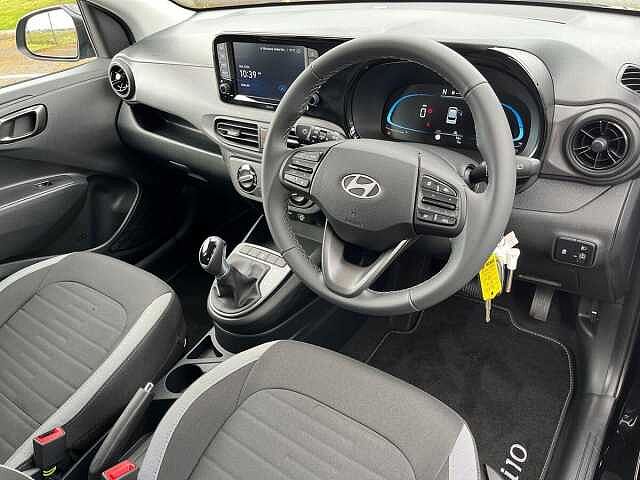 Hyundai I10 1.0 Advance Auto Euro 6 (s/s) 5dr Black