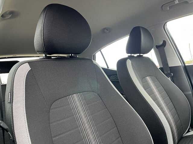 Hyundai I10 1.0 Advance Auto Euro 6 (s/s) 5dr Black