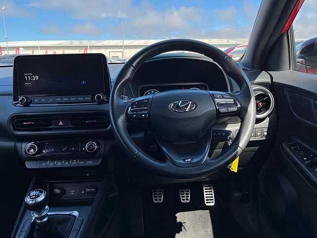 Hyundai KONA 1.0 T-GDi MHEV N Line SUV 5dr Petrol Hybrid Manual Euro 6 (s/s) (120 ps) Red