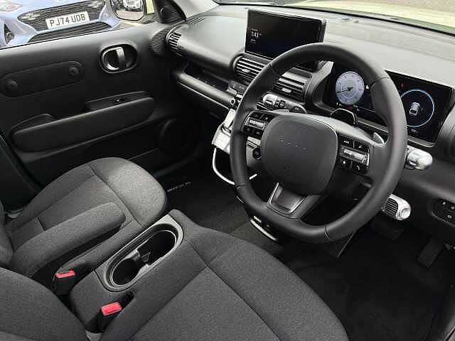 Hyundai INSTER Long Range 49kWh 02 Auto 5dr Yellow