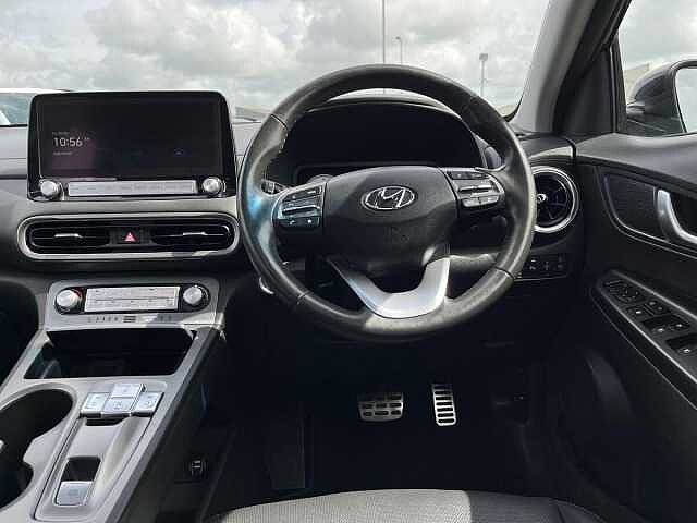 Hyundai KONA 64kWh Ultimate SUV 5dr Electric Auto (10.5kW Charger) (204 ps) Black
