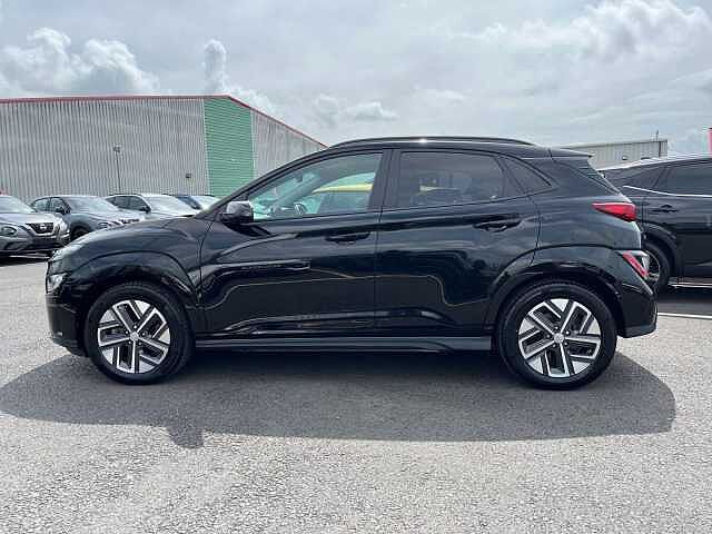 Hyundai KONA 64kWh Ultimate SUV 5dr Electric Auto (10.5kW Charger) (204 ps) Black